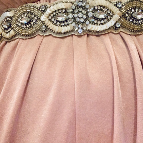 Express deep plunge dress with belt - Picture 4 of 4